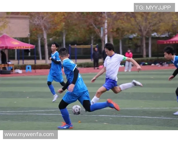 寿光足球球星成长历程与拼搏精神激励新时代青少年